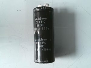 CONDESADOR  NICHICON CE 85ºC IN(M) 1000UF 450WV  CND04