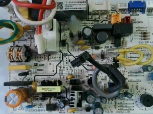 PLACA ELECTRONICA CE-KFR26G/BP2N1Y-AE.DF.GN.WX E305467 PLE123