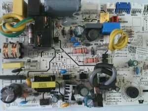 PLACA ELECTRONICA 17122000038973 CE-KFR26G/BP2N1Y-AEJD.GN PLE114