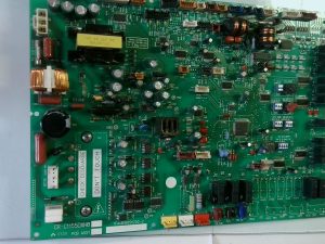 PLACA ELECTRONICA CR-C1155DXH8 1FA4B1B091200-2 PLE127