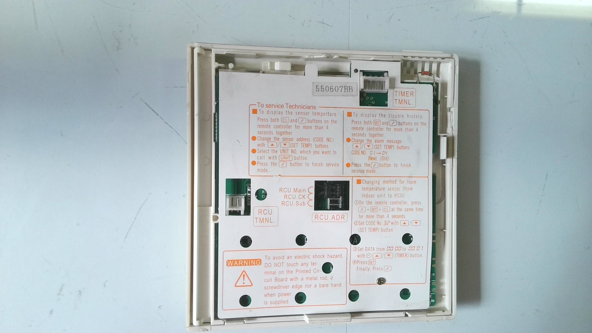 MANDO A DISTANCIA PARA UNIDAD INTERIOR TOSHIBA 550607BB MAD04 - Imagen 2