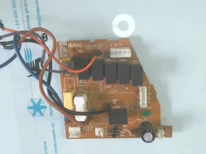 PLACA ELECTRONICA HIESENSE PCB06-35-V07 050222-02G sin-caja