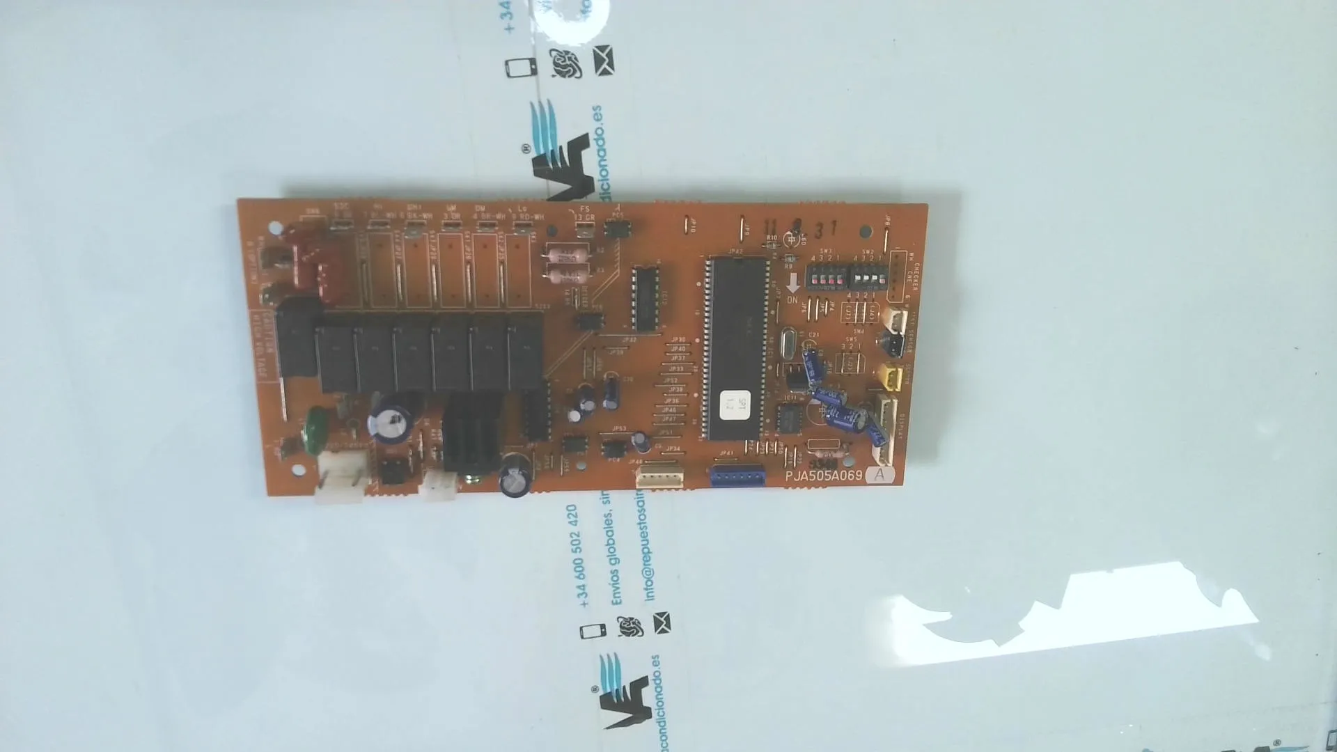 PLACA ELECTRONICA PARA UNIDAD INTERIOR PLACA ELETRONICA PJA505A069 sin-caja