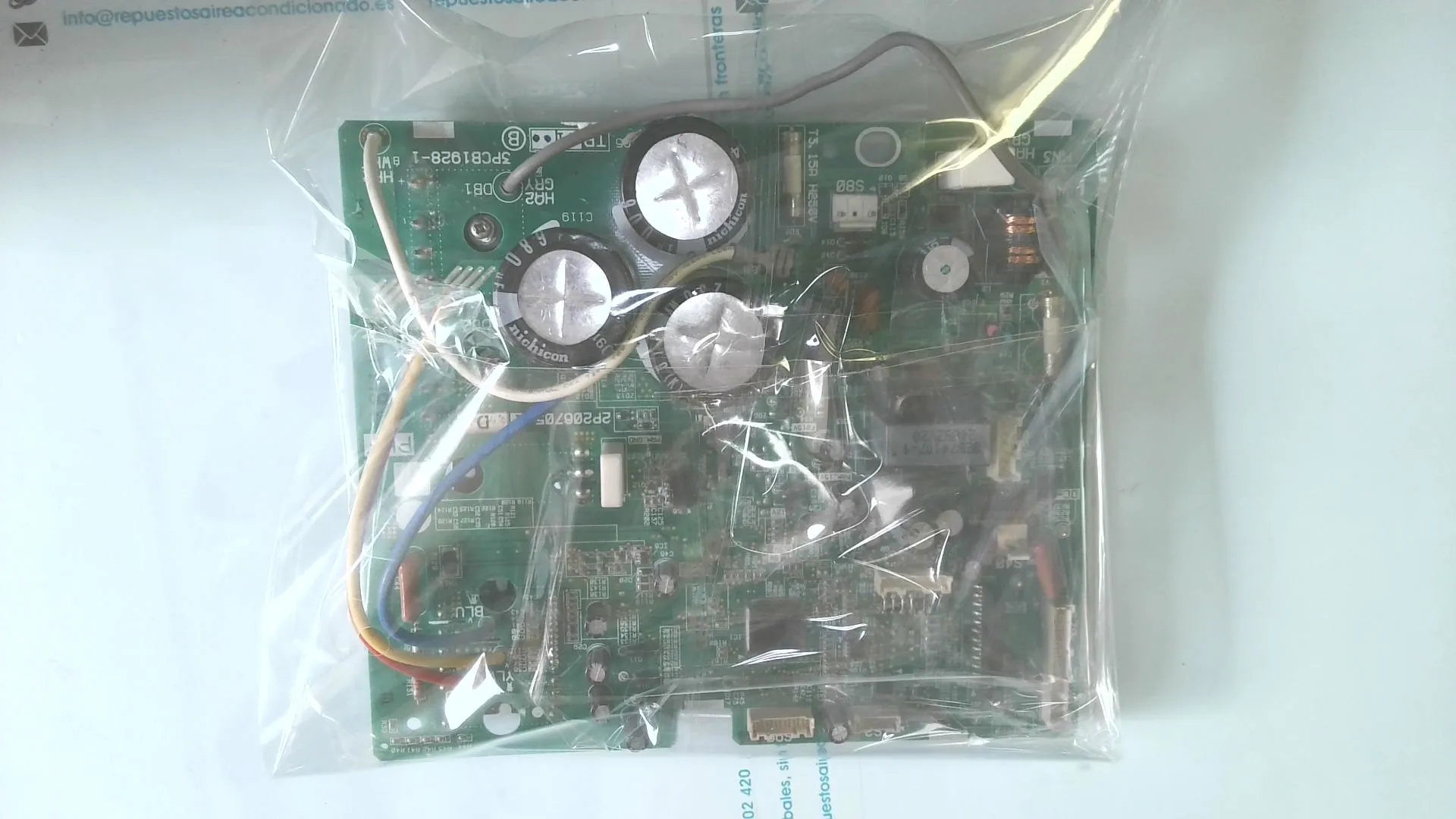 PLACA ELECTRONICA PARA UNIDAD EXTERIOR GREE EPRZQ1220B_V10. 30221000010 3PCB1928-1 sin-caja - Imagen 2