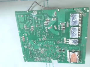 PLACA ELECTRONICA PARA UNIDAD EXTERIOR GREE  EPRZQ1220B_V10. 30221000010 3PCB1928-1 sin-caja
