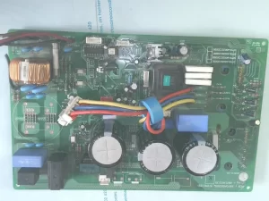 PLACA ELECTRONICA LG 6870A90055Q 6871A10135M, 6871A10135P O 6871A10135Z) ART COOL, UU12W, ASUW126 sin-caja