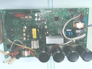 PLACA ELECTRONICA PARA UNIDAD EXTERIOR TOSHIBA MCC-1438-04. SWT-75 / N29062C7. sin-caja