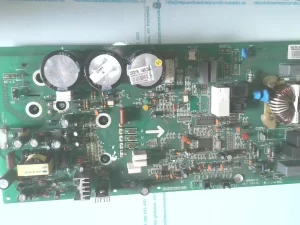 PLACA ELECTRONICA PARA UNIDAD EXTERIOR GREE ELECTRIC APPLIANCES : WB9U23AJ / GRJW8U-A GWHD12AB. sin-caja